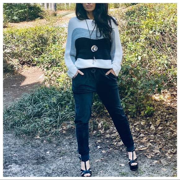 ✨LAST✨MADE IN ITALY✨ Color block loose fit sweater - Picture 7 of 8